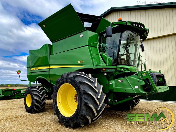 2014 JOHN DEERE S690