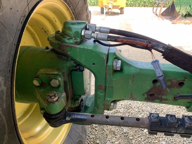 2014 JOHN DEERE S690