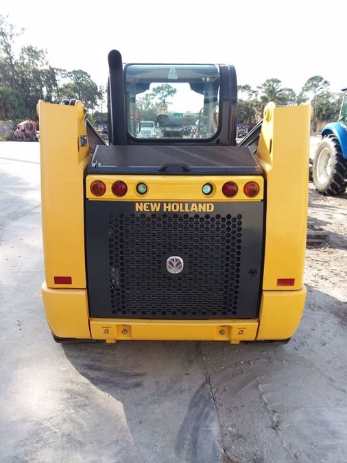 2018 NEW HOLLAND C227