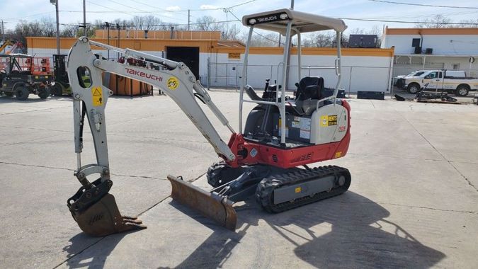2019 TAKEUCHI TB216