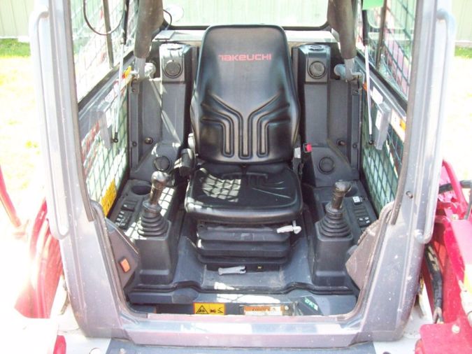 2017 TAKEUCHI TL10
