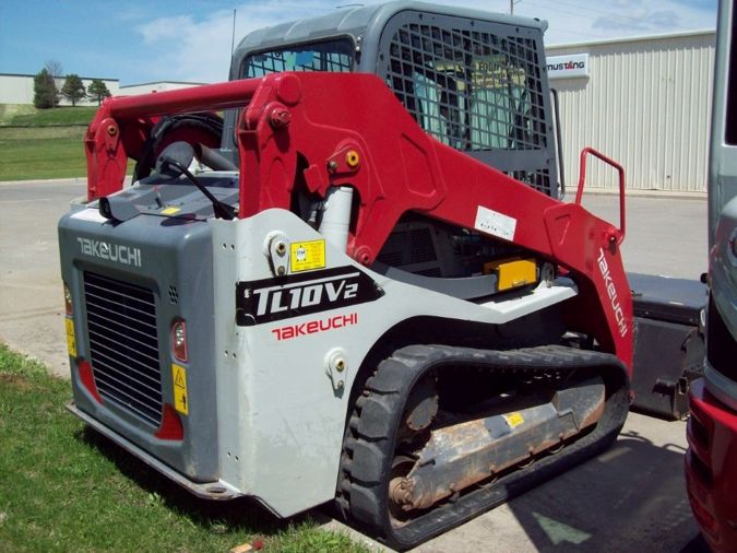 2017 TAKEUCHI TL10