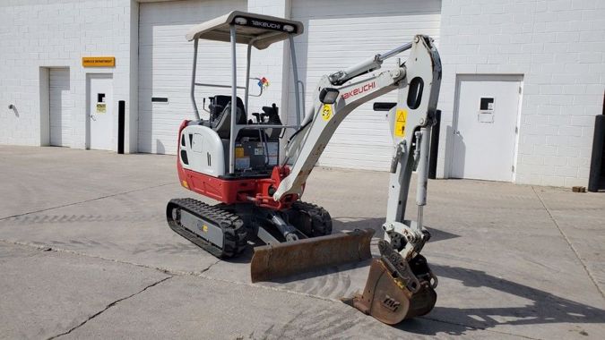 2019 TAKEUCHI TB216