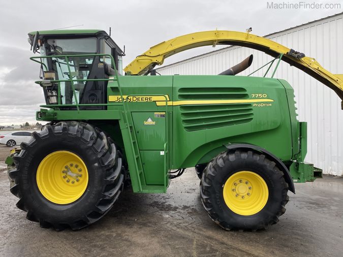 2009 JOHN DEERE 7750