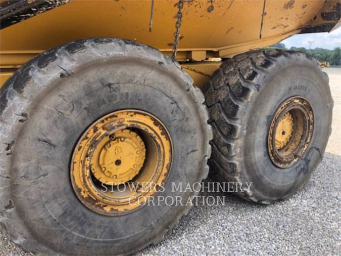 2012 CATERPILLAR 740B