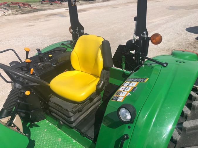 2018 JOHN DEERE 6155M