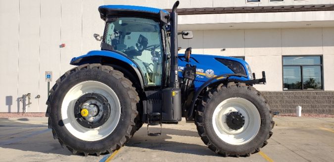 2019 NEW HOLLAND T7.230
