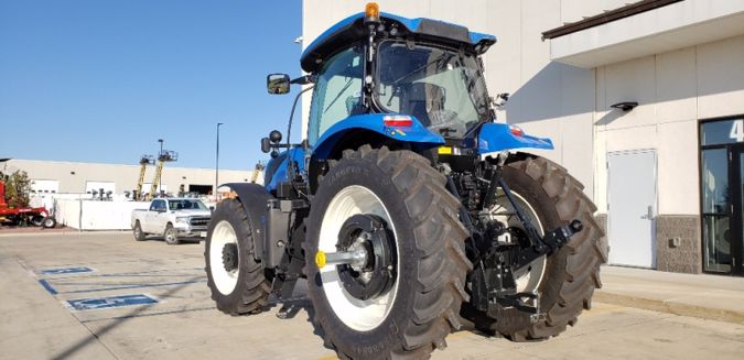 2019 NEW HOLLAND T7.230