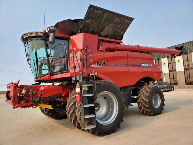 2019 CASE IH AXIAL-FLOW 8250
