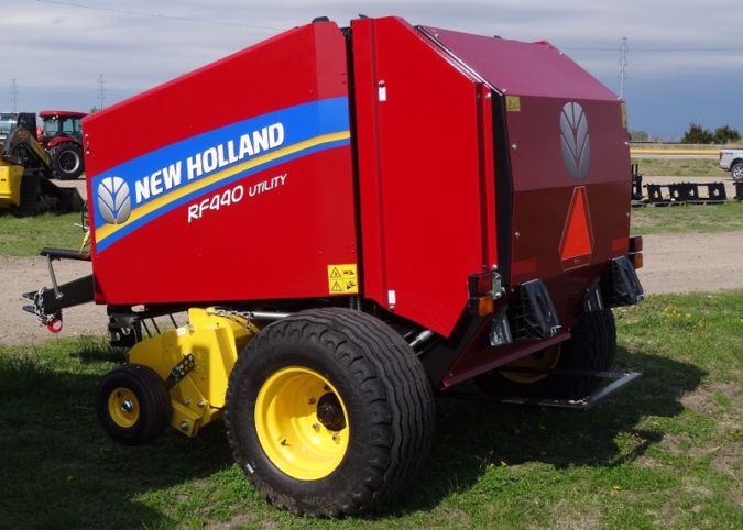 2020 NEW HOLLAND RF440