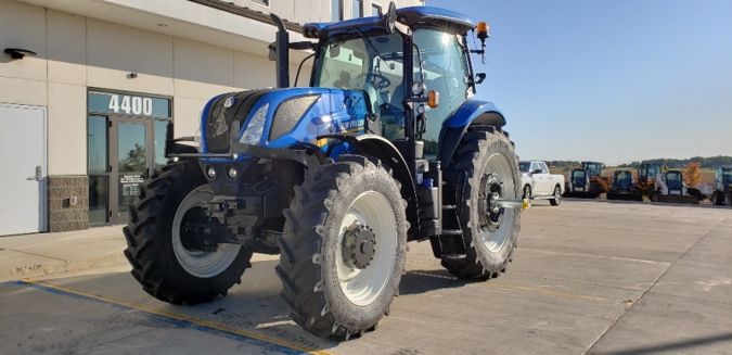 2019 NEW HOLLAND T7.230