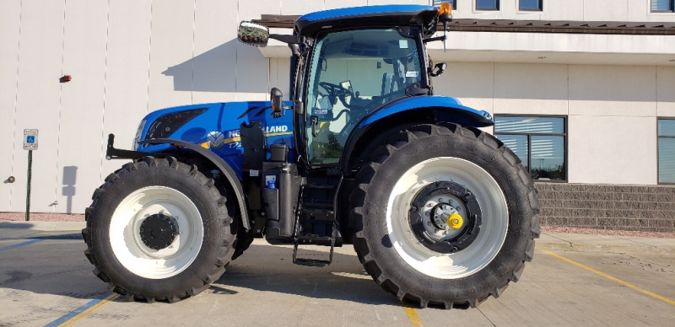 2019 NEW HOLLAND T7.230
