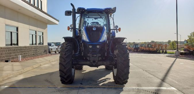 2019 NEW HOLLAND T7.230