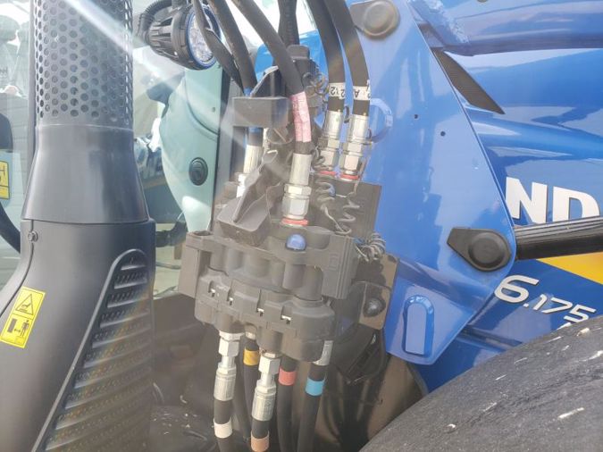 2020 NEW HOLLAND T6.175