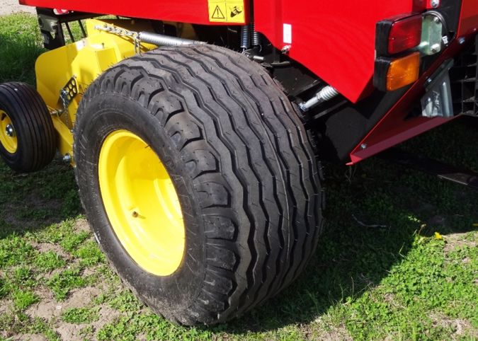 2020 NEW HOLLAND RF440