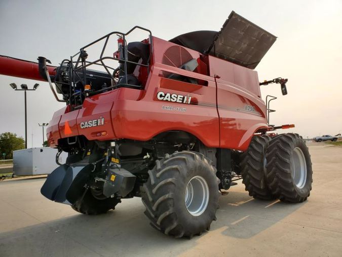 2019 CASE IH AXIAL-FLOW 8250