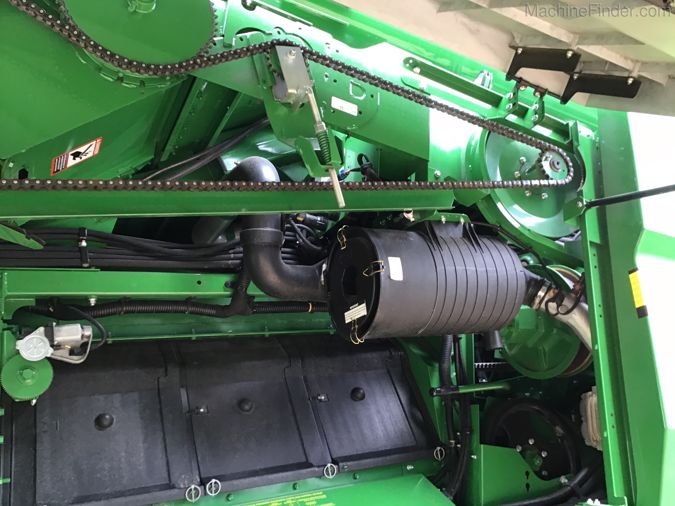 2017 JOHN DEERE S670