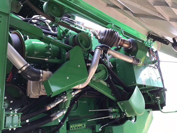 2017 JOHN DEERE S670