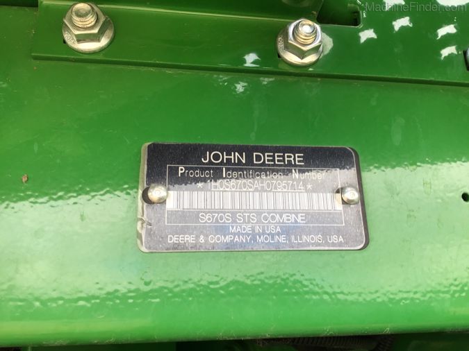 2017 JOHN DEERE S670