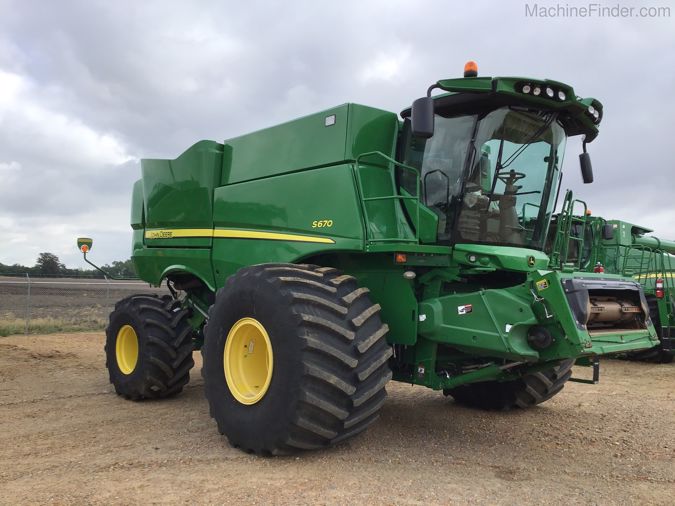 2017 JOHN DEERE S670