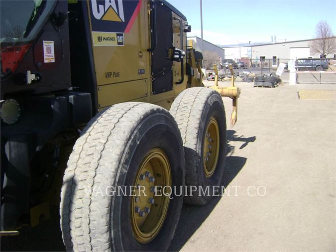2011 CATERPILLAR 140M