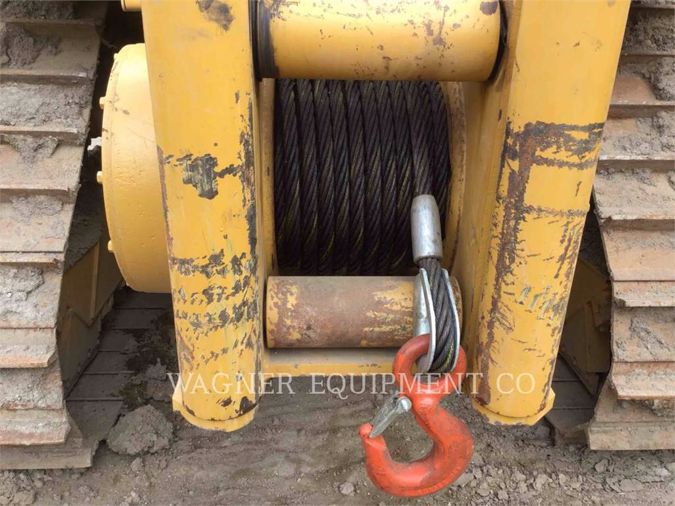 2018 CATERPILLAR D6T