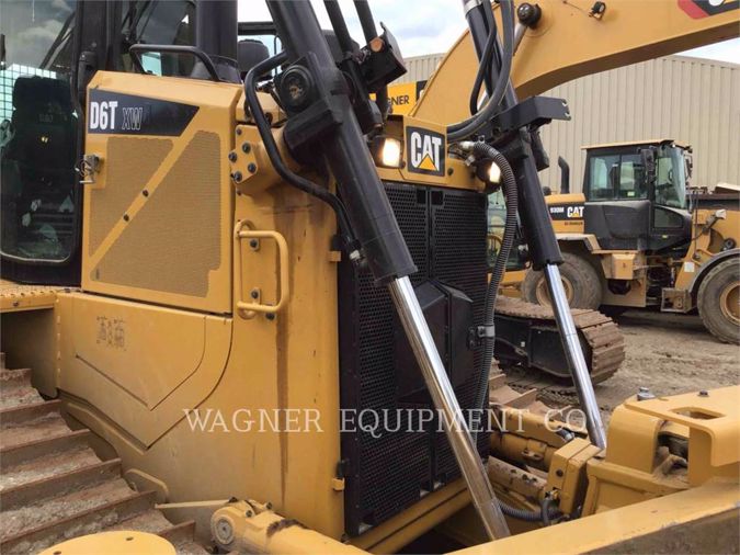 2018 CATERPILLAR D6T