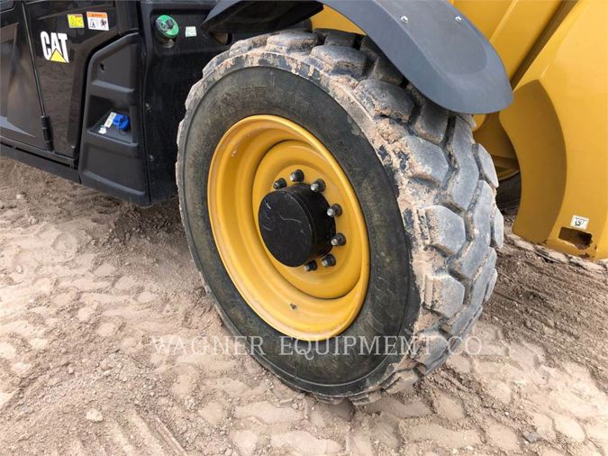 2018 CATERPILLAR TL1255
