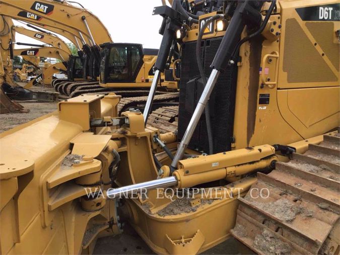 2018 CATERPILLAR D6T