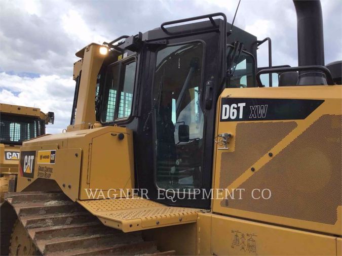 2018 CATERPILLAR D6T