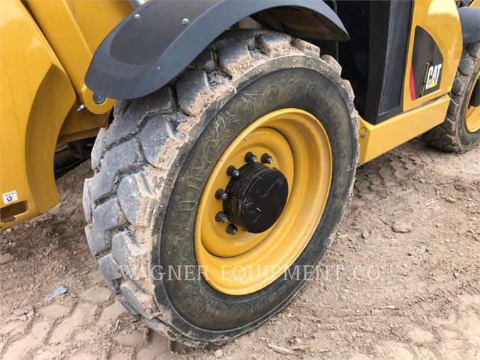 2018 CATERPILLAR TL1255