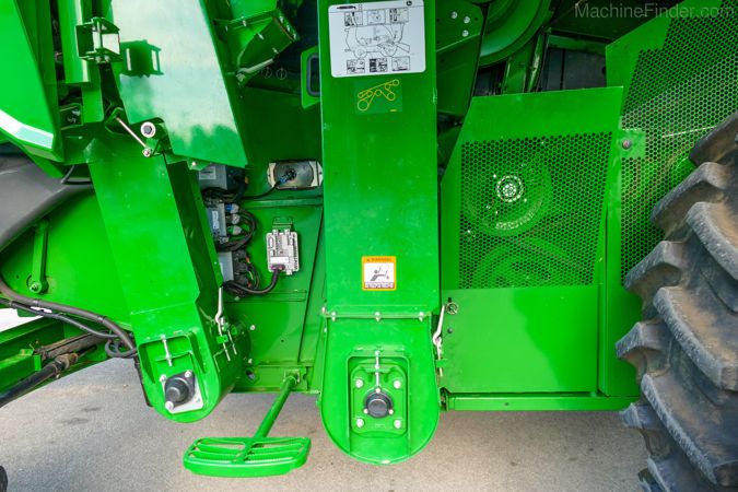2016 JOHN DEERE S680