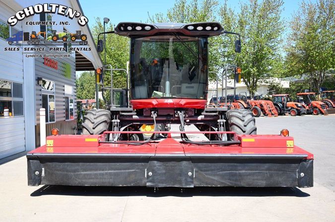 2018 MASSEY FERGUSON WR9970
