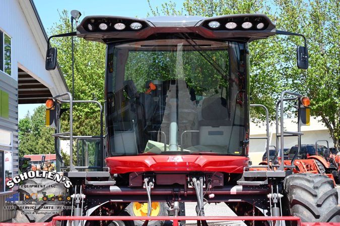 2018 MASSEY FERGUSON WR9970