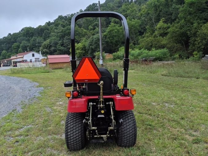 2019 MAHINDRA EMAX 20